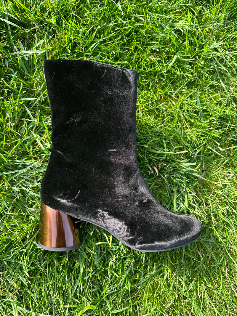 Hogl Black Velvet Boots
