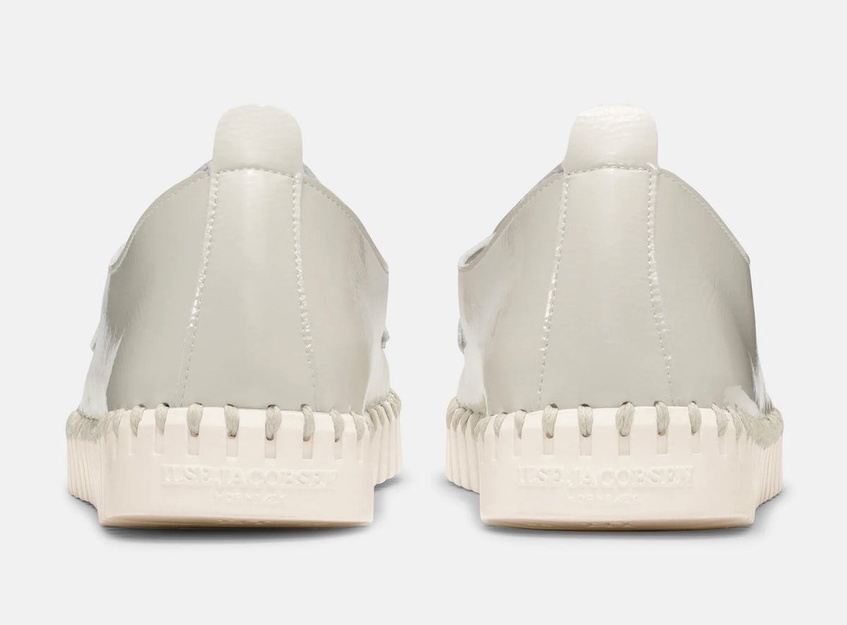 Ilse Jacobsen Tulip 3865 Milk Creme Patent