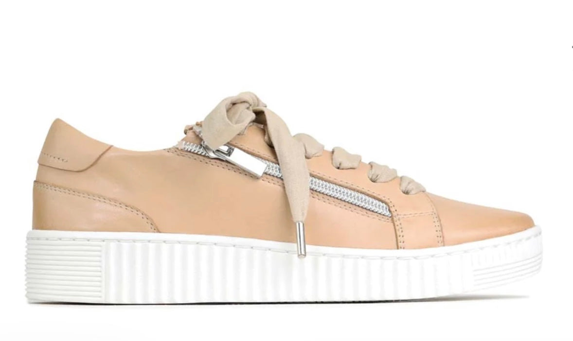 Eos Jodie Sneaker in Nude