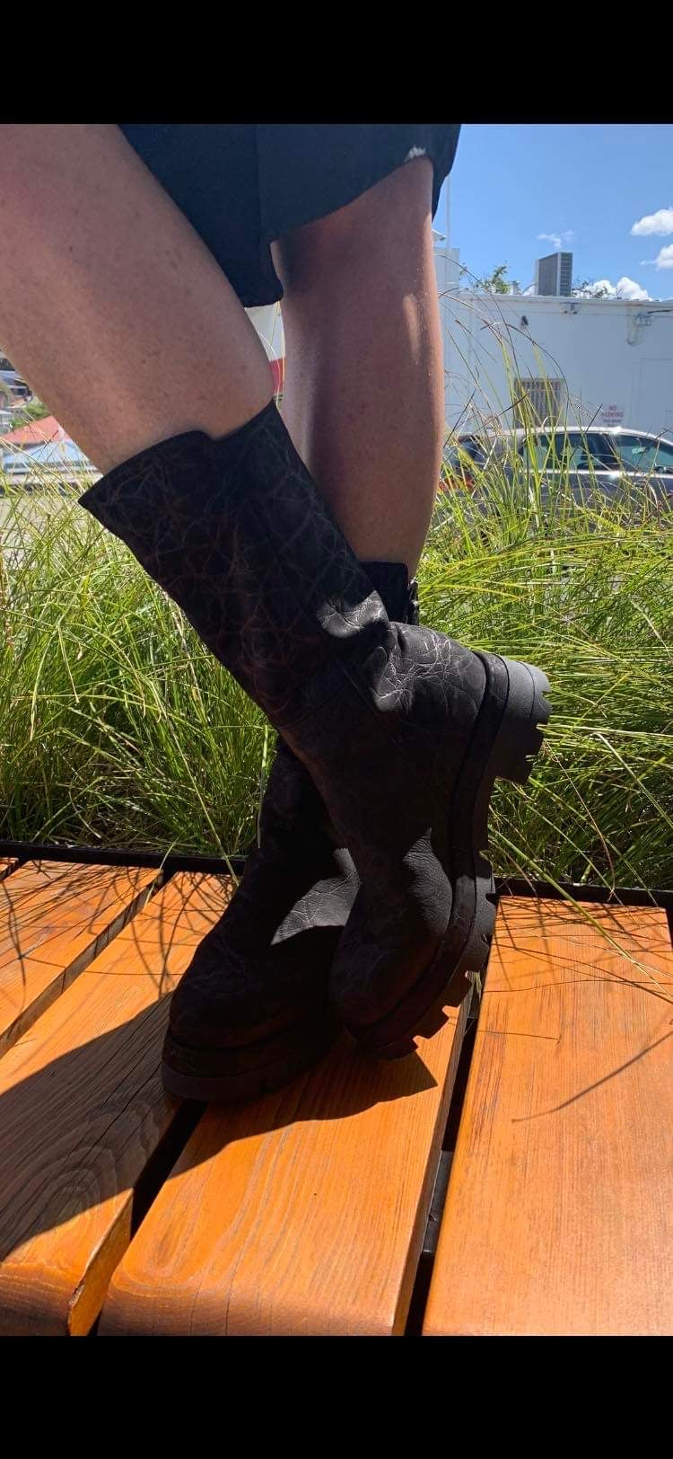 Lilimill Black Textured Boot